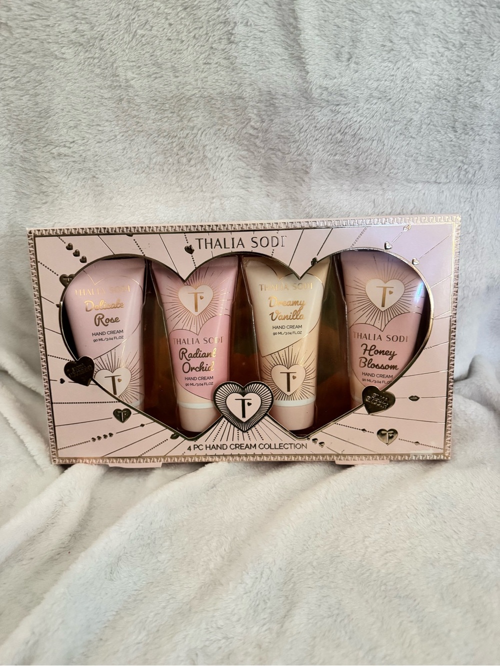 Thalia Sodi Pink and Gold 4-Piece Hand Cream Set